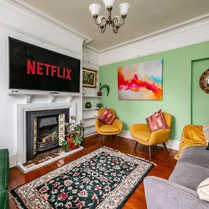 Apartment 5 Bed House, Cambridge (Cambridgeshire)